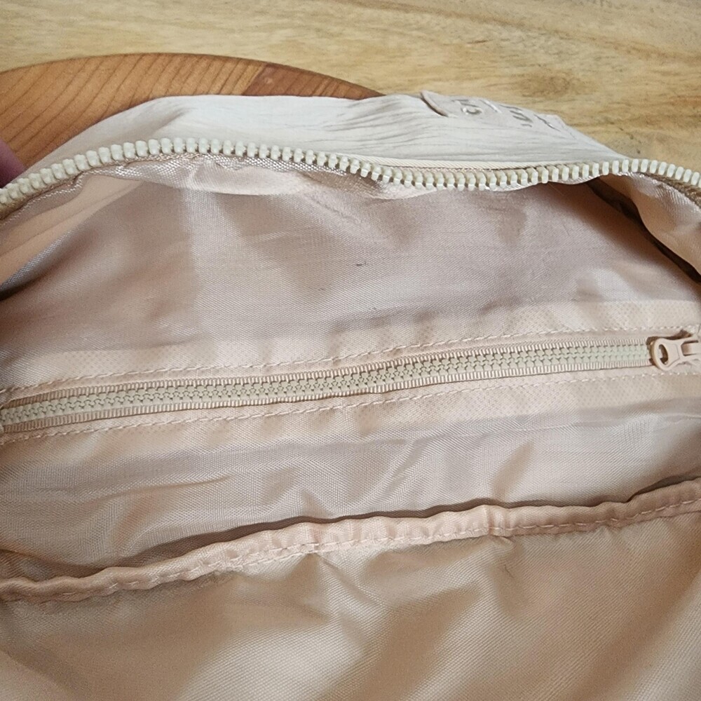 BEIS The Pack Nylon Belt Bag Womens Medium Beige Nylon Crossbody Travel - Picture 9 of 15